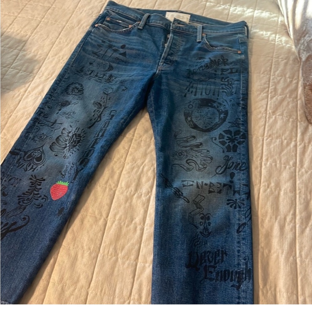 MOTHER Scrapper Cuff Ankle Fray Blue Graffiti Ankle Jeans sz 30 Rare size/style